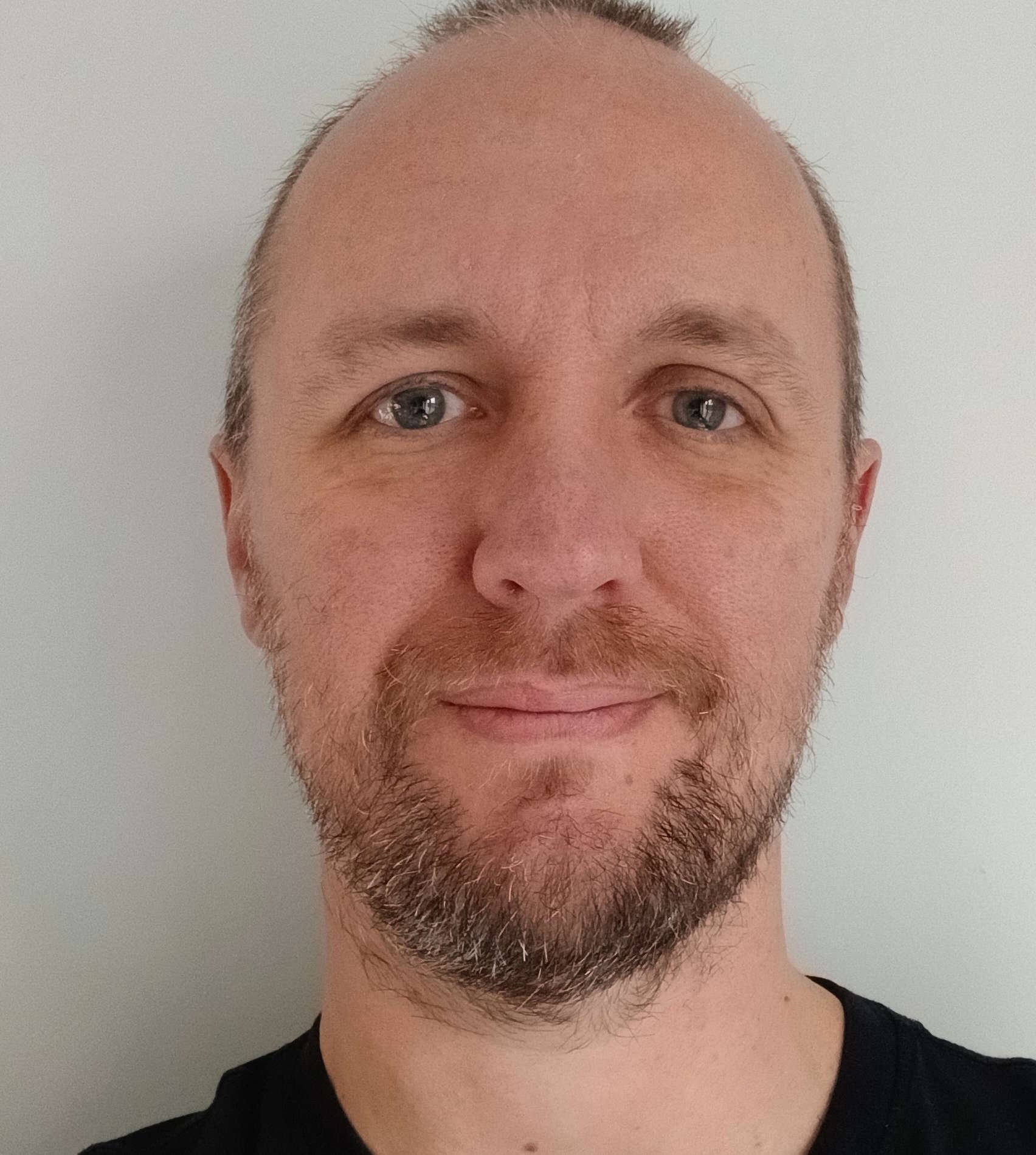 Photo des autrice(s)/auteur(s)